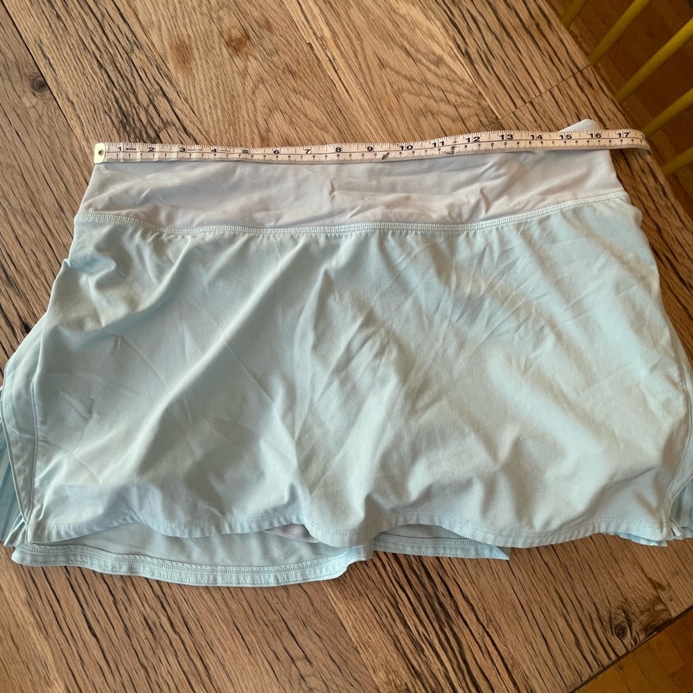 EUC lululemon tennis skirt